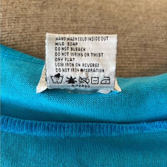 The Quaker Factory Embroidered Beaded Sequined Sweater Top Plus Size 1X Blue Vtg - Picture 9 of 9